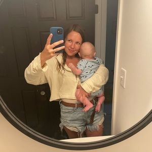 Meet your Posher, Cortney